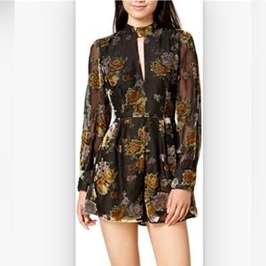 ASTR THE LABEL Rachel Romper in Black/Mustard Womens Size Large NWT